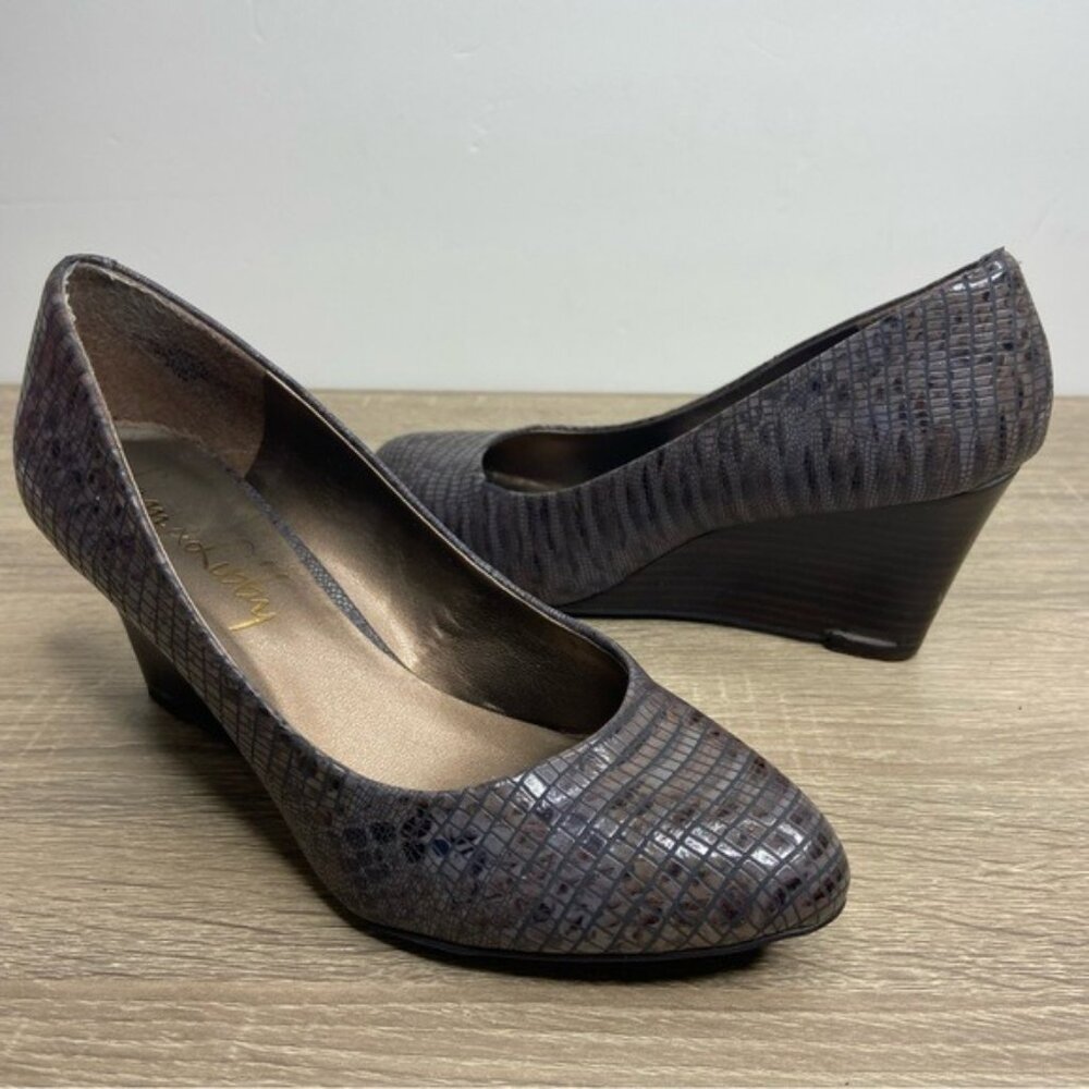 Sam & Libby Snake Print Wedge Heels Size 7.5